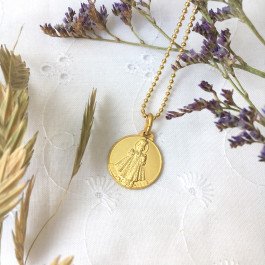 Médaille Enfant Jésus de Prague 16 mm - plaqué or