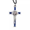 Croix Saint Benoît émaillée 3,5 cm - avec cordon