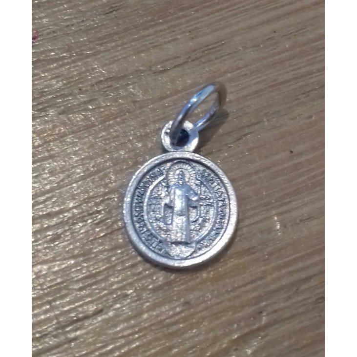 Médaille Saint Benoit - métal argenté - 10 mm