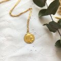 Médaille de la Vierge suppliante 18 mm en or 18 carats