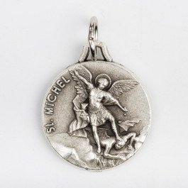 Médaille Saint Michel gravée 18 mm - métal argenté