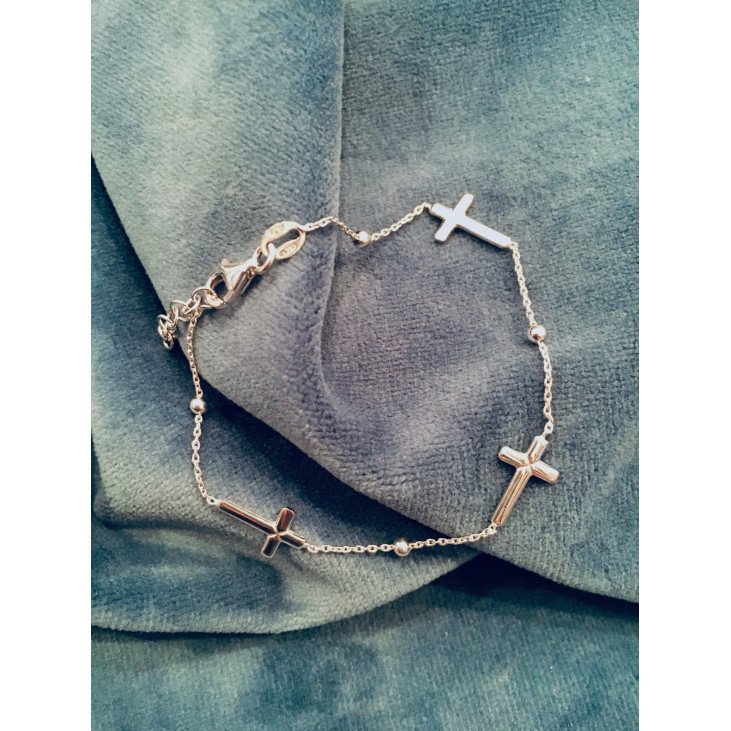 Bracelet 3 croix sur chaîne