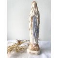 Statue Notre-Dame de Lourdes albâtre coloré - 20 cm