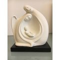 Statue de la Sainte Famille en porcelaine