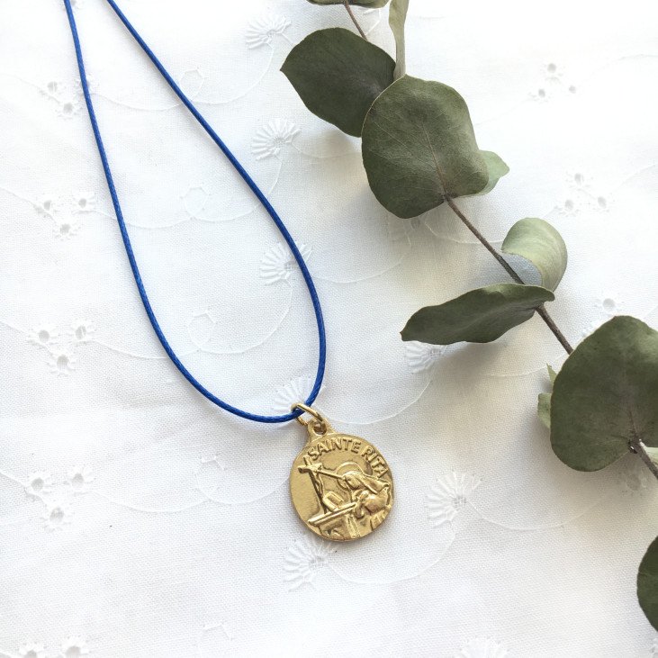 Médaille de Sainte Rita - métal doré - 18 mm