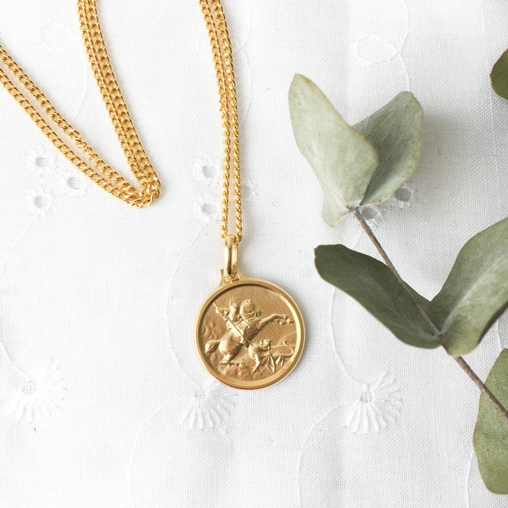 Médaille Saint Georges 18 mm bord épais - plaqué or