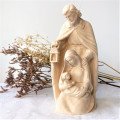 Statue Sainte Famille à la lanterne - bois naturel