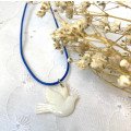 Pendentif en nacre Colombe de l'Esprit