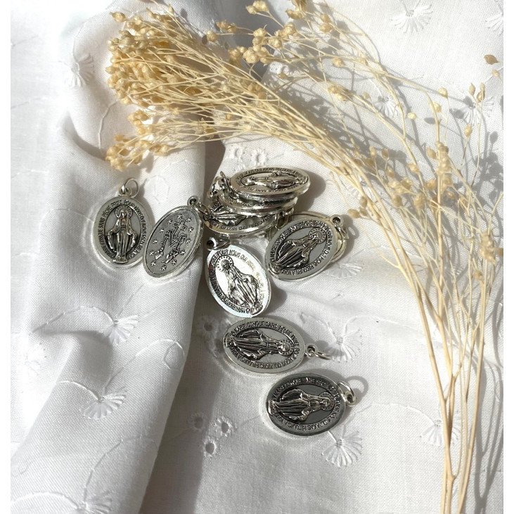 Médaille Miraculeuse 22 mm en métal argenté