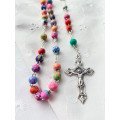 Chapelet multicolore Fimo sur chaîne argentée