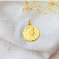 Médaille de la Vierge Marie classique en or 9 carats