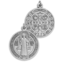 Médaille Saint Benoit - métal argenté - 3 cm