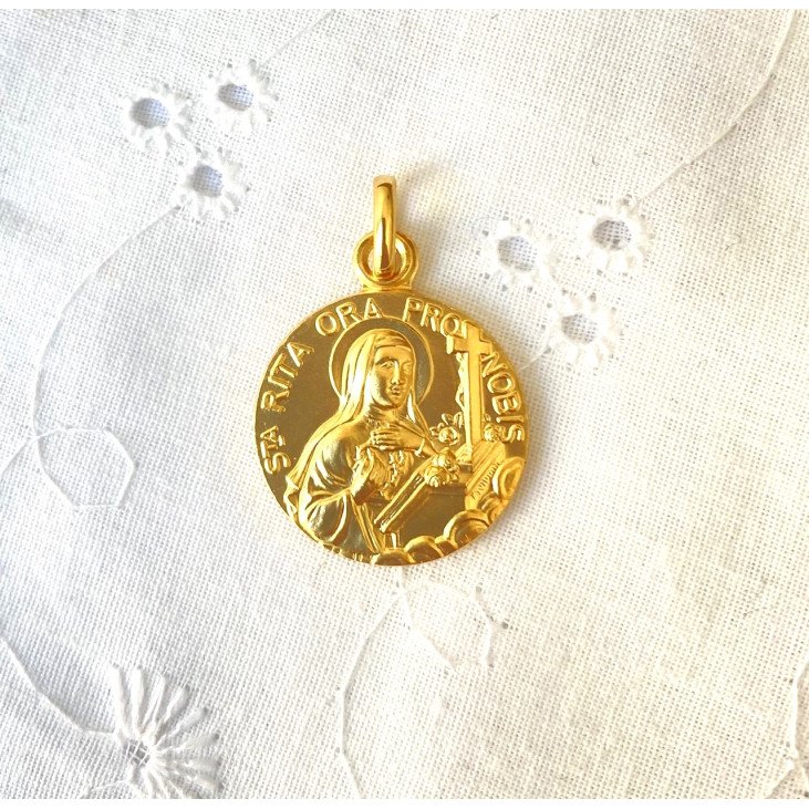 Médaille Sainte Rita Ora pro nobis - plaqué or - 18 mm