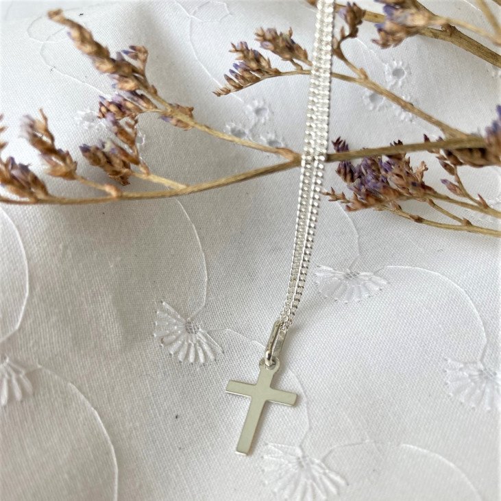 Croix plate en argent - 15 mm