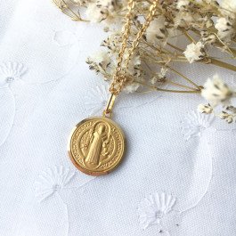 Médaille Saint Benoit 16 mm en or 18 carats