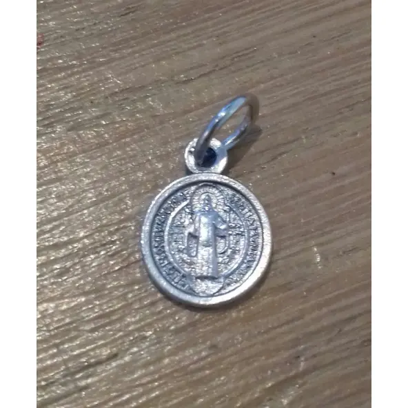Médaille Saint Benoit - métal argenté - 12 mm