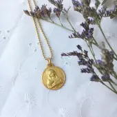 Médaille de la Vierge à l'Enfant - 18 mm - plaqué or - 1
