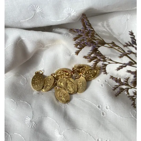 Petite Médaille Miraculeuse 12 mm - métal doré