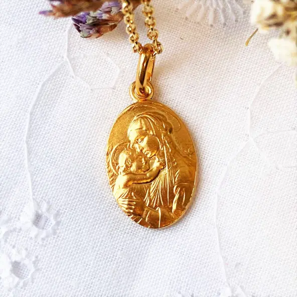 Médaille Vierge à l'enfant de Botticelli ovale fine 17 mm - Plaqué or