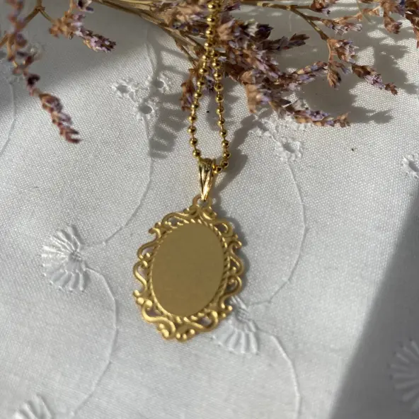 Médaille Miraculeuse creuse 23 mm - or 18 carats