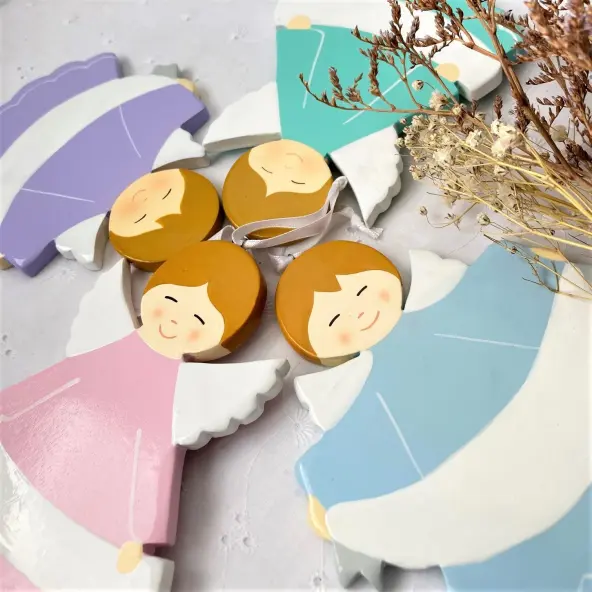 Ange gardien en bois