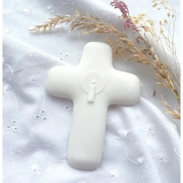 Croix Emany en albâtre - croix de la Lumière