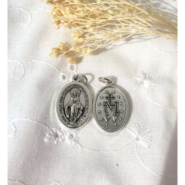 Médaille Miraculeuse 22 mm en métal argenté