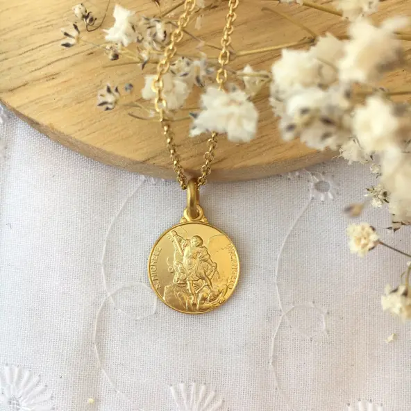 Médaille Saint Michel - plaqué or