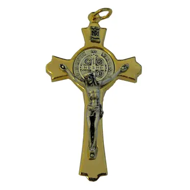 Croix Saint Benoit dorée - 7 cm