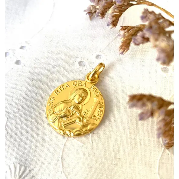 Médaille Sainte Rita Ora pro nobis - plaqué or - 18 mm