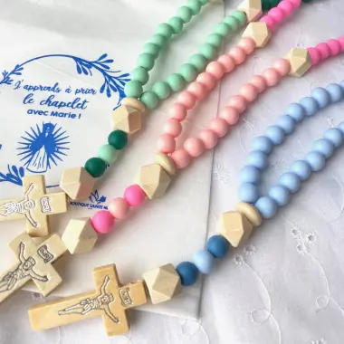 Chapelet pour enfant en perles de silicone + livret d'apprentissage