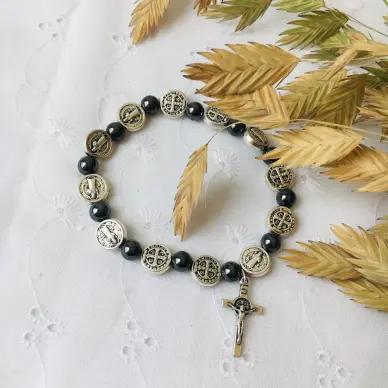 Bracelet Saint Benoit hématite