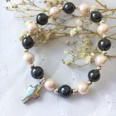 Bracelet croix - hématites et perles - 1