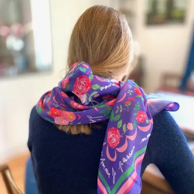 Grand foulard Vivre d'Amour violet 100 x 100 cm