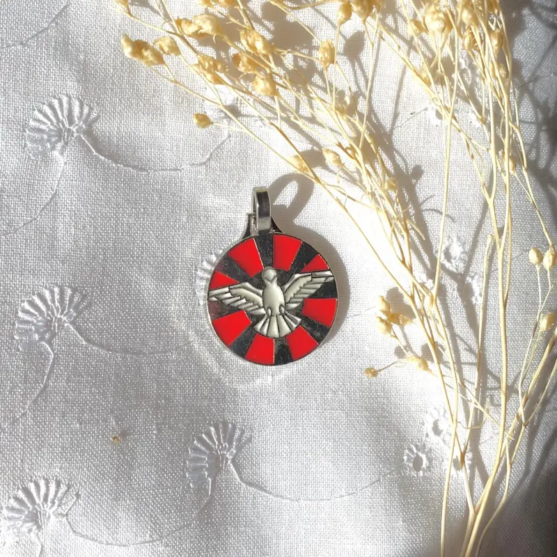 Médaille Fruits de l'Esprit Saint en métal