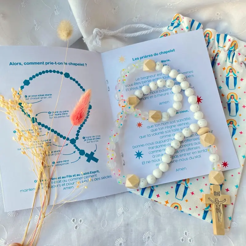 Chapelet en silicone pop avec pochon et livret - édition limitée