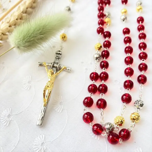 Chapelet 7 dons du Saint Esprit + notice - rouge