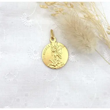 Médaille Saint Michel 18 mm - plaqué or